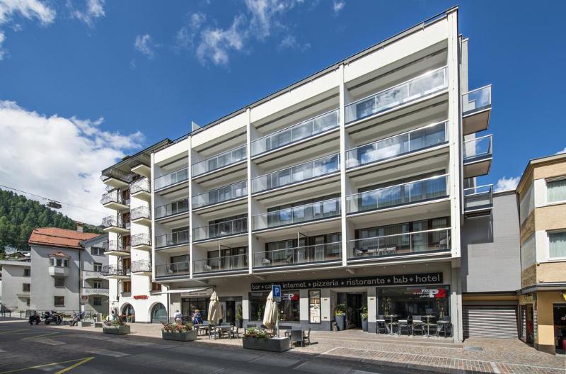 Hotel Loeffler 圣莫里茨 外观 照片